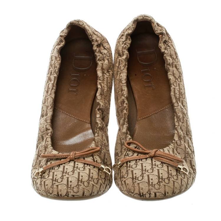 Pre Owned Dior Brown Diorissimo Canvas Bow Detail Scrunch Ballet Flats Size 39.5