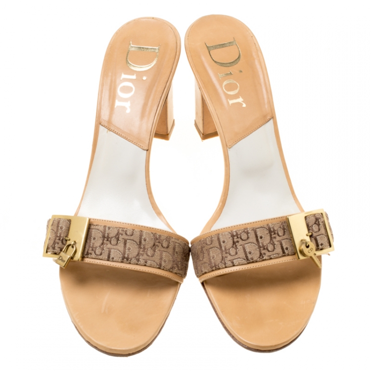 Pre Owned Dior Brown Monogram Canvas Buckle Detail Slides Sandals Size 41
