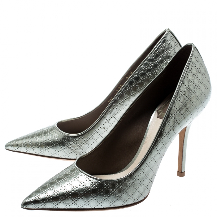 Pre Owned  Dior Metallic Silver Cannage Leather Cherie Pointed Toe Pumps Size 34.5
