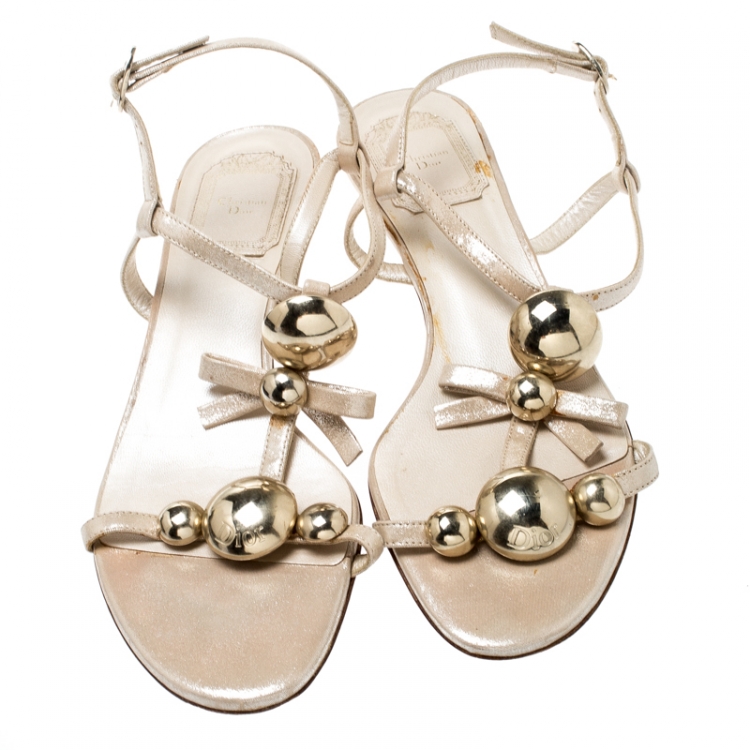 مملوكة مسبقًا Dior Metallic Beige Suede Jaipur Studded Bow T-Strap Sandals Size 37.5