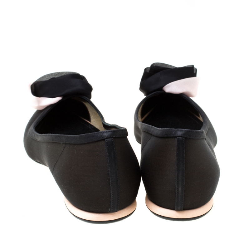 Pre Owned Dior Black Crepè Fabric Floral Applique Pointed Toe Ballet Flats Size 40