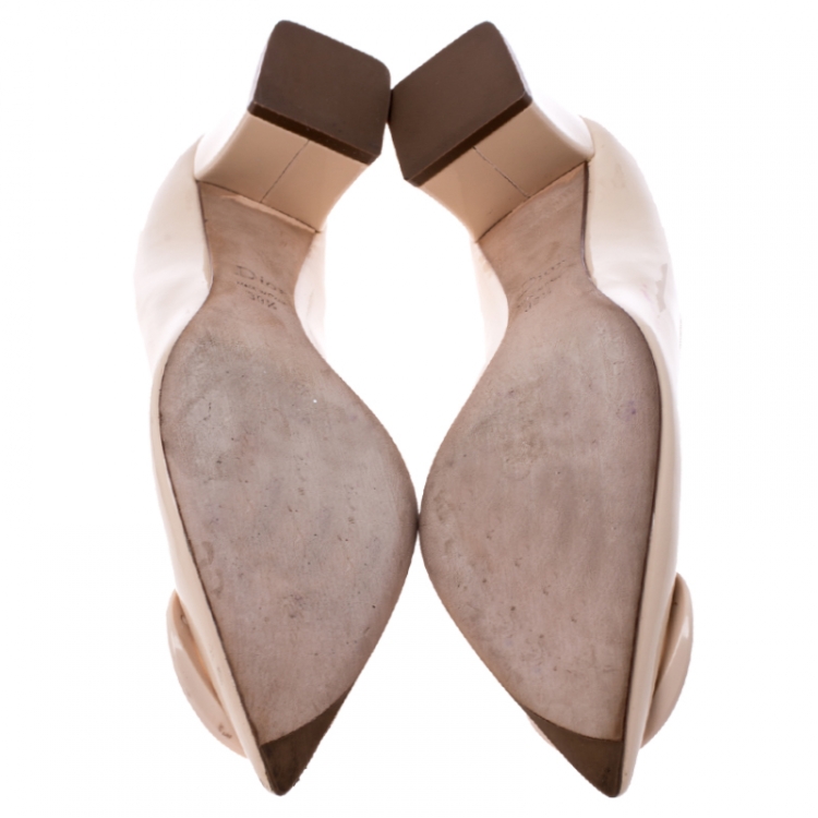 Pre Owned Dior Beige Patent Leather Logo Embellished Block Heel Pumps Size 39.5