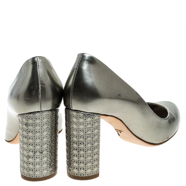 Pre Owned Dior Metallic Grey Patent Leather Cannage Heel Pumps Size 39