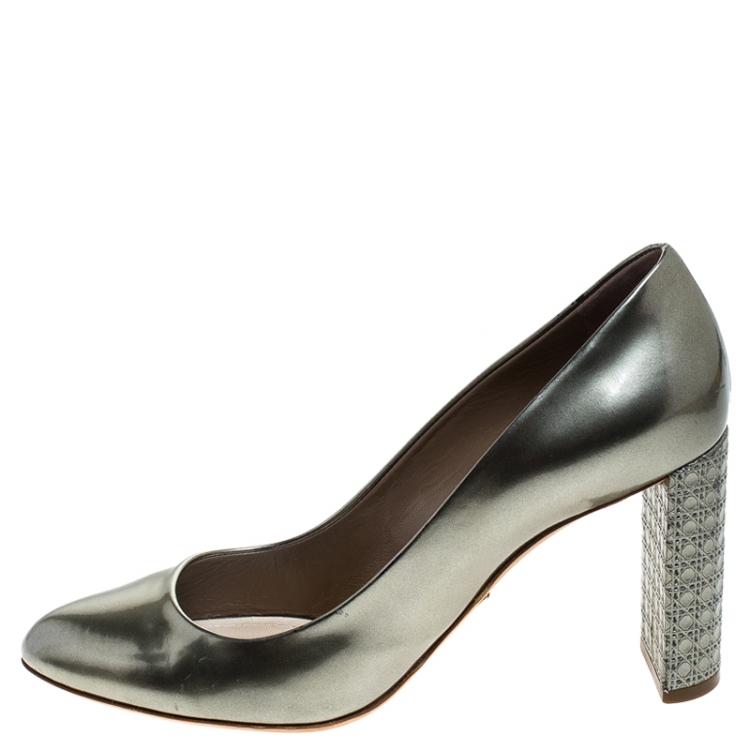 Pre Owned Dior Metallic Grey Patent Leather Cannage Heel Pumps Size 39