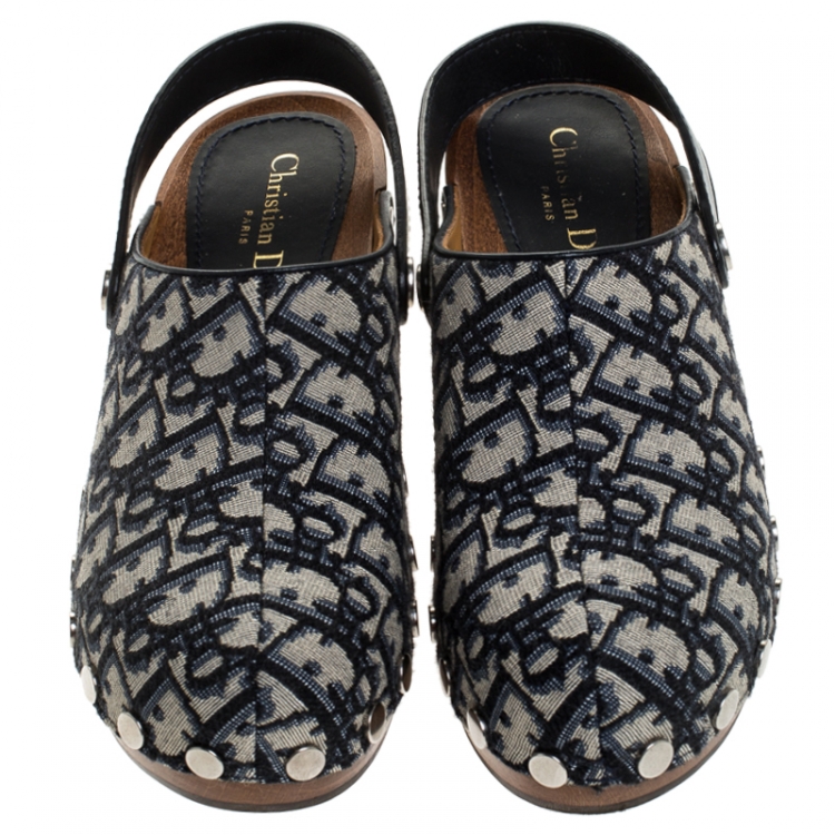 Pre Owned  Dior Beige/Blue Oblique Canvas Diorquake Slingback Clogs Size 38