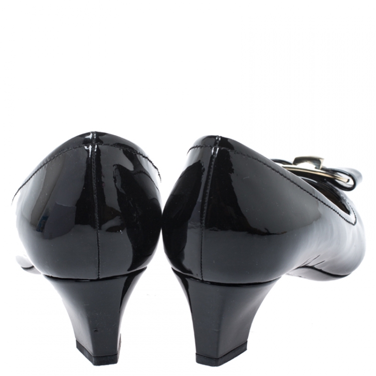مملوكة مسبقًا Dior Black Patent Leather Bow Block Heel Square Toe Pumps Size 40