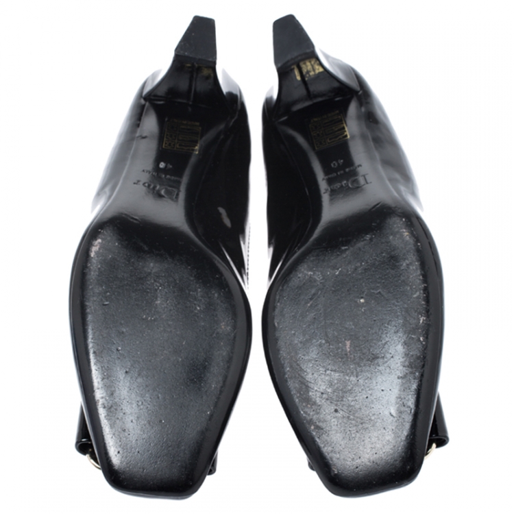 مملوكة مسبقًا Dior Black Patent Leather Bow Block Heel Square Toe Pumps Size 40