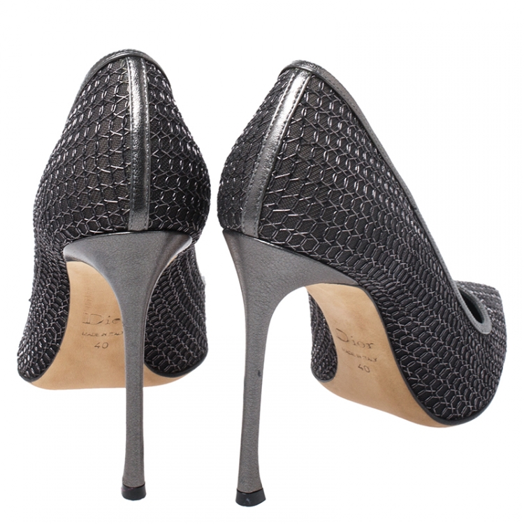 Pre Owned Dior Metallic Grey/Black Leather Trim And Mesh Pointed Toe Pumps Size 40