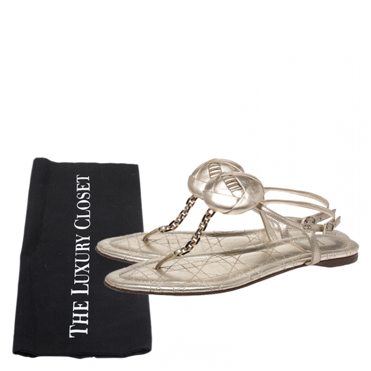 Pre Owned Dior Metallic Gold Leather Floral And Chain Detail Thong Sandals Size 39