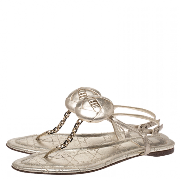 Pre Owned Dior Metallic Gold Leather Floral And Chain Detail Thong Sandals Size 39