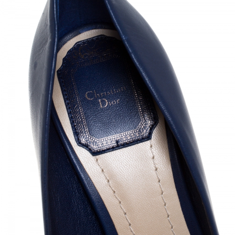مملوكة مسبقًا Dior Blue Leather Cannage Plaque Peep Toe Platform Pumps Size 36
