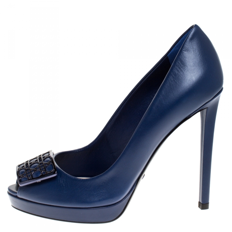 مملوكة مسبقًا Dior Blue Leather Cannage Plaque Peep Toe Platform Pumps Size 36