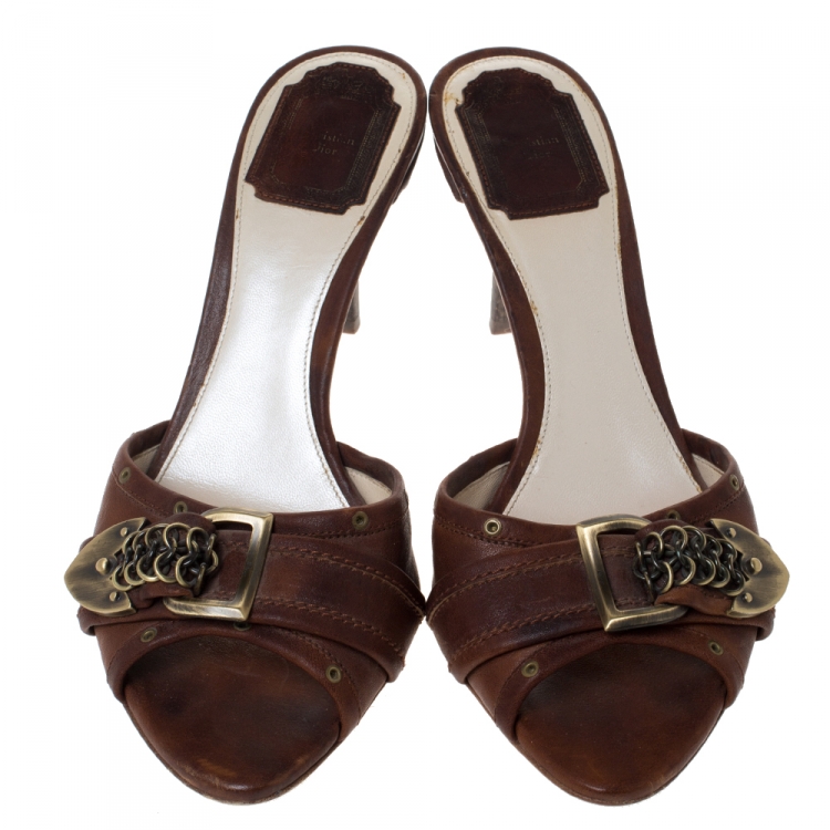 Pre Owned Dior Brown Leather Chain Detail Slide Sandals 39