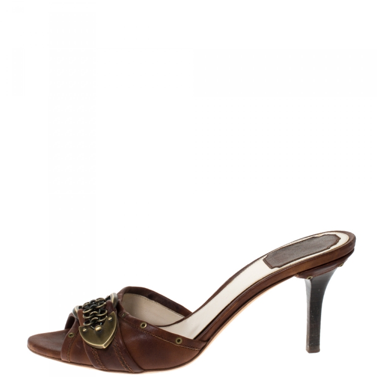 Pre Owned Dior Brown Leather Chain Detail Slide Sandals 39