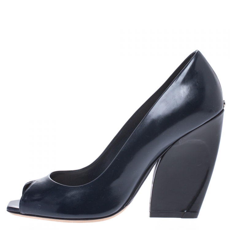 Pre Owned Dior Blue Patent Leather Eclipse Peep Toe Pumps Size 39