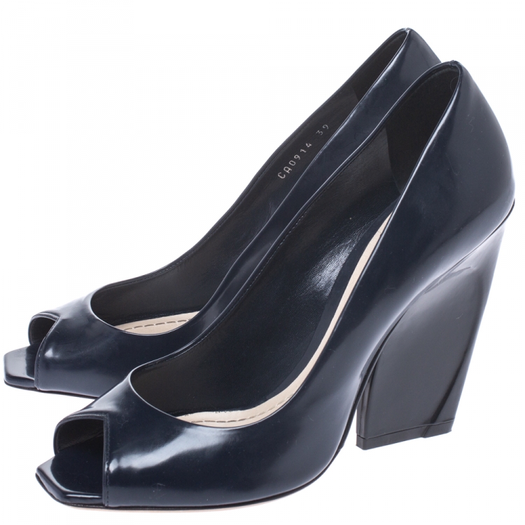 Pre Owned Dior Blue Patent Leather Eclipse Peep Toe Pumps Size 39