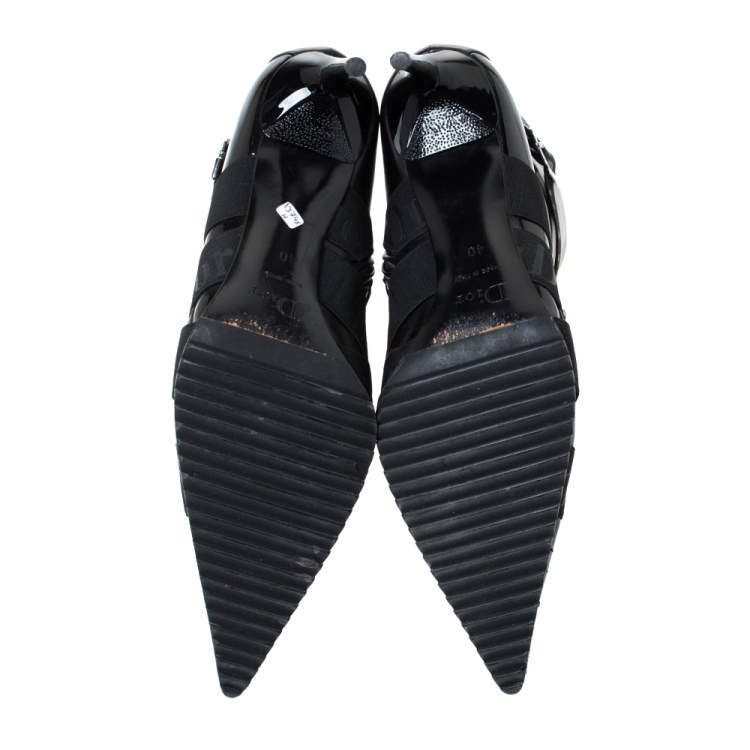 مملوكة مسبقًا Dior Black Leather Elastic Logo Strap And Buckle Embellished Pointed Toe Ankle Boots Size 40