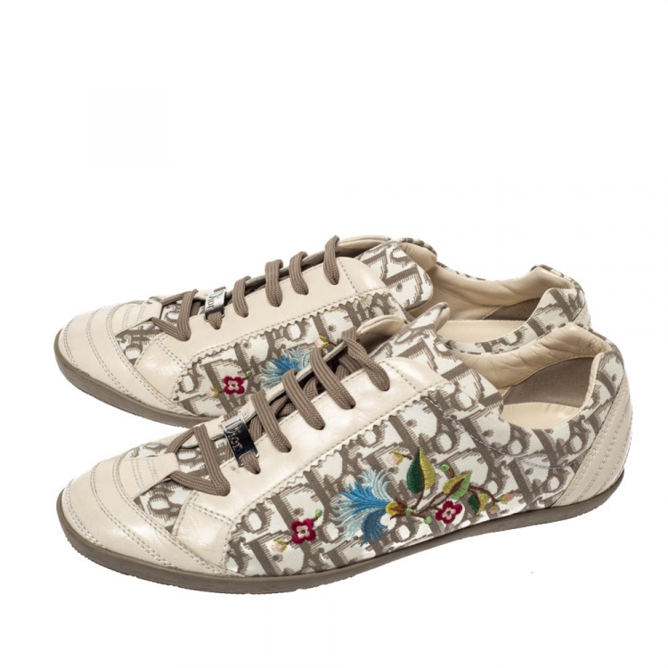 Pre Owned Dior Cream Leather And Floral Embroidered Canvas Lace Up Sneakers Size 40.5