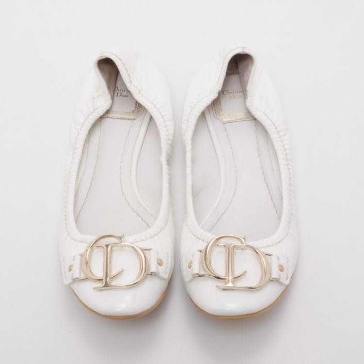 Pre Owned Dior CD White Patent Ballerina Flats Size 35.5