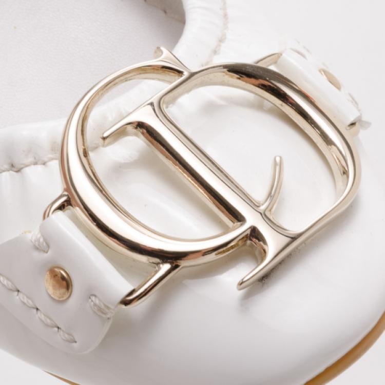 Pre Owned Dior CD White Patent Ballerina Flats Size 35.5