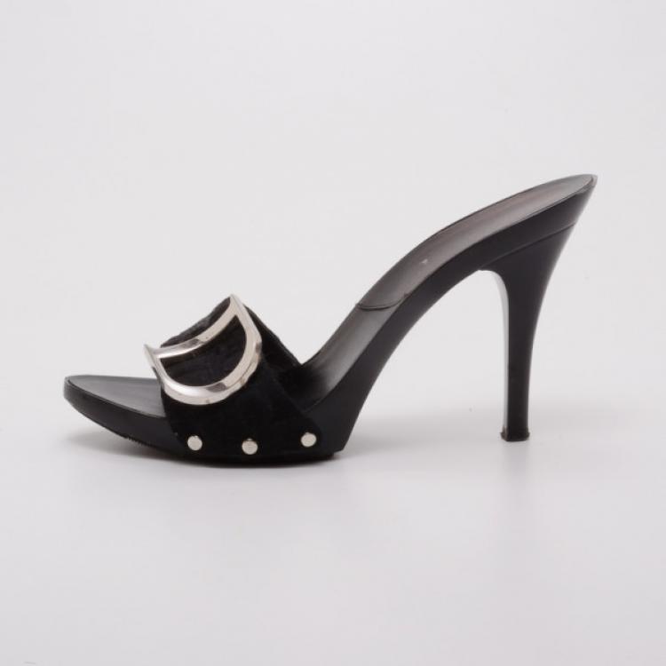Pre Owned Dior Black Embroidered Slides Size 38