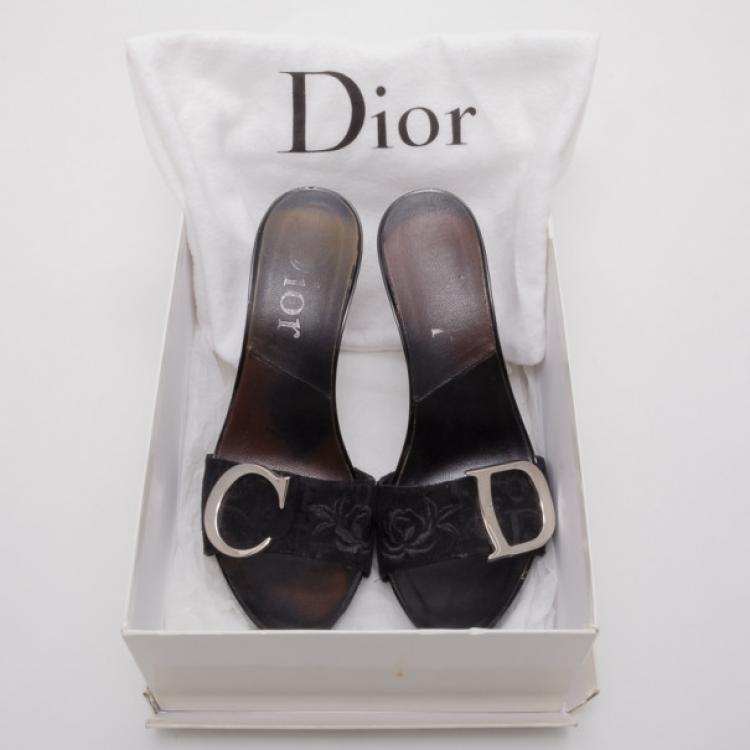 Pre Owned Dior Black Embroidered Slides Size 38