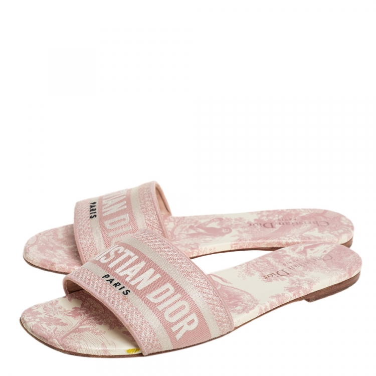 Pre Owned Dior Light Pink Fabric Dway Logo Embroidered Flat Slides Size 39