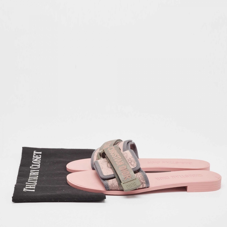 Pre Owned Dior Pink/Grey Printed Fabric Revolution Slide Flats Size 40