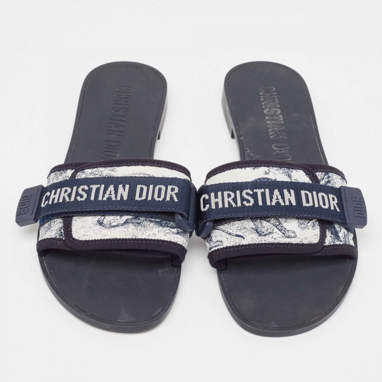 Pre Owned Dior Navy Blue/White Printed Fabric Dio(r)evolution Slides Size 39