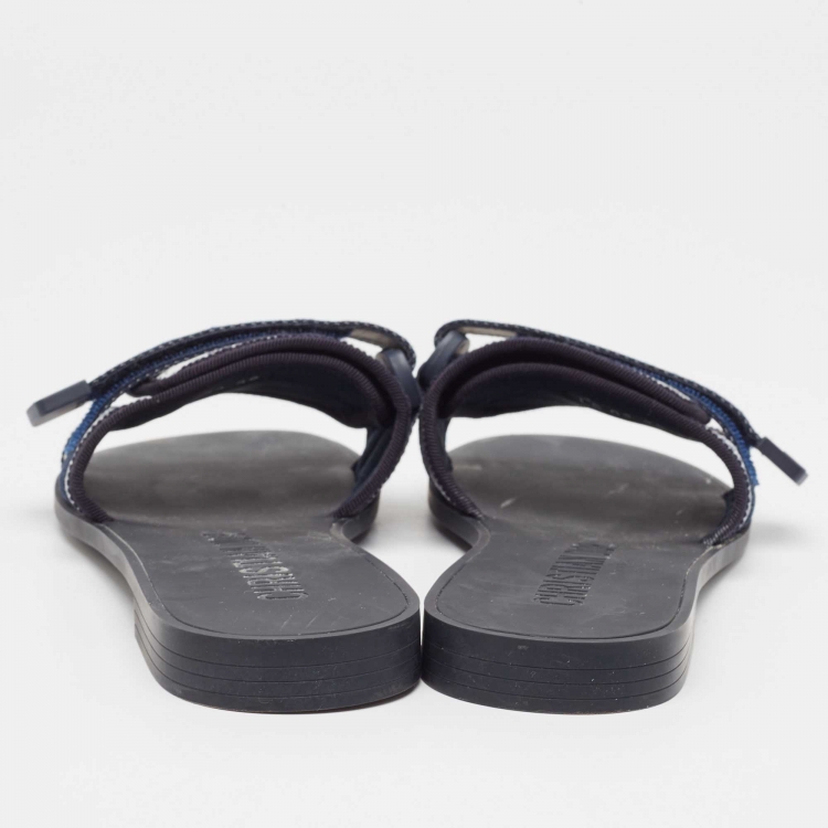 Pre Owned Dior Navy Blue/White Printed Fabric Dio(r)evolution Slides Size 39