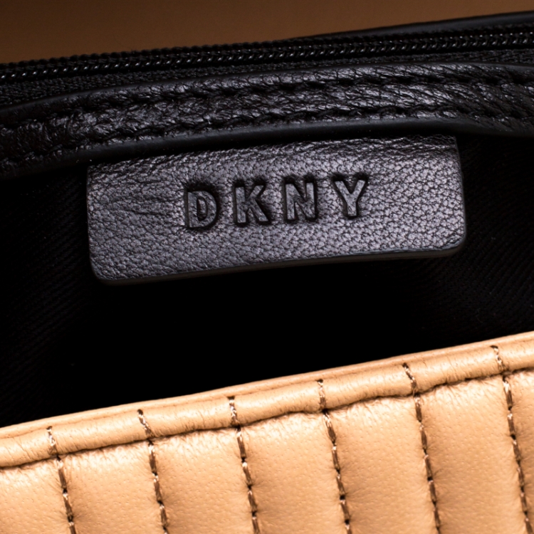 Pre Owned  DKNY Beige Pinstripe Quilted Leather Large Gansevoort Flap Shoulder Bag 