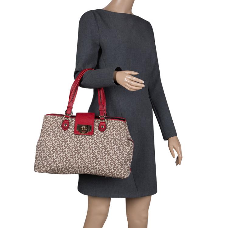 Pre Owned DKNY Beige Signature Canvas Tote