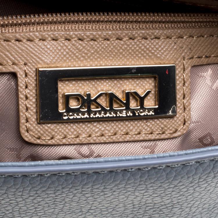 Pre Owned DKNY Grey Leather Crossbody Bag