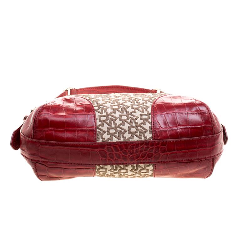 مملوكة مسبقًا DKNY Beige and Red Signature Canvas and Crocodile Embossed Leather Hobo