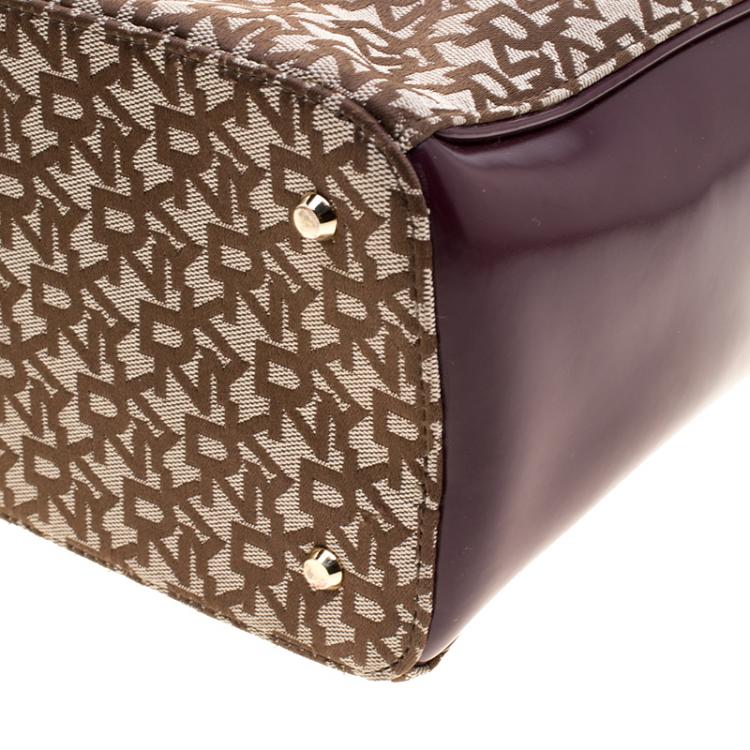 مملوكة مسبقًا DKNY Beige/Burgundy Signature Canvas Tote