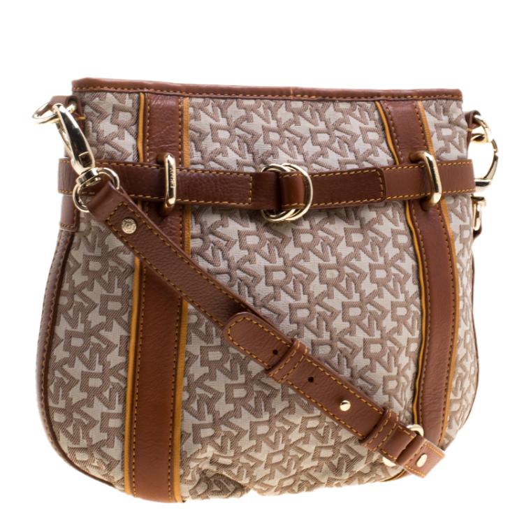مملوكة مسبقًا DKNY Beige/Brown Canvas and Leather Crossbody Bag
