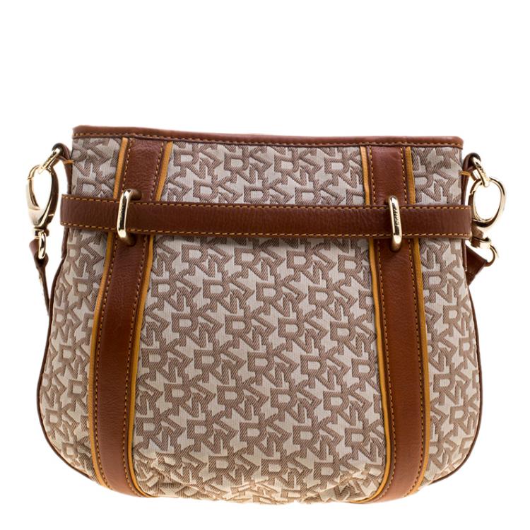 مملوكة مسبقًا DKNY Beige/Brown Canvas and Leather Crossbody Bag