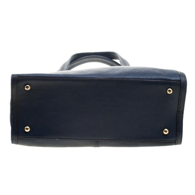 مملوكة مسبقًا DKNY Blue Leather Shoulder Bag