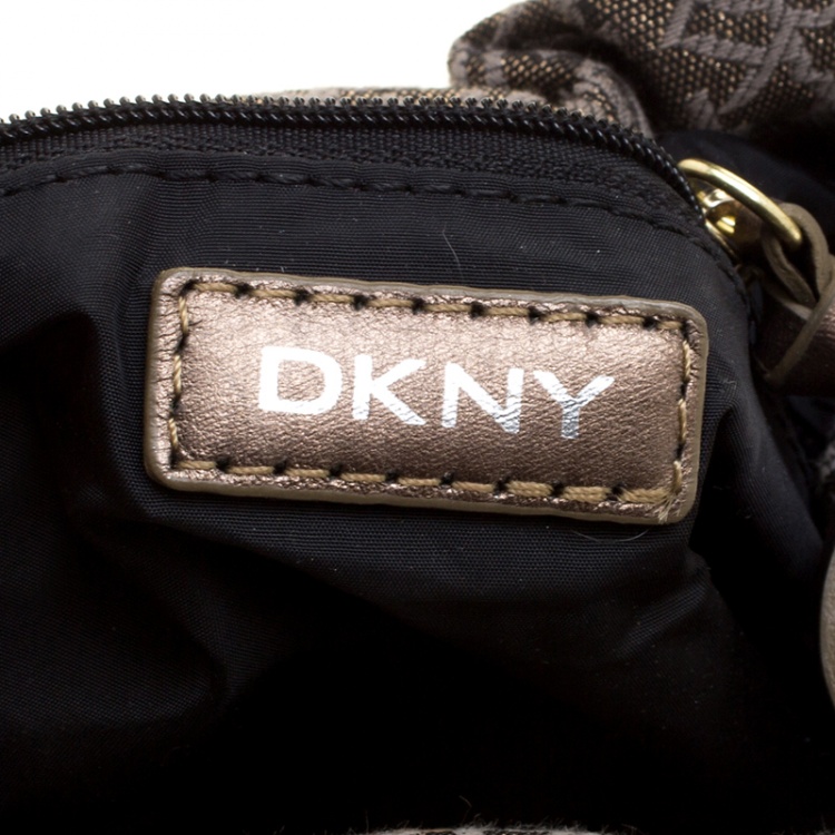 مملوكة مسبقًا DKNY Metallic Gun Metal Monogram Canvas Bow Tote