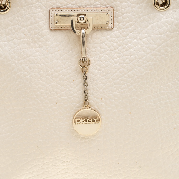 مملوكة مسبقًا Dkny Cream Leather Crossbody Bag