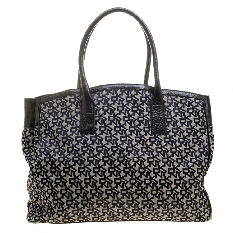 Pre Owned DKNY Grey/Black Signature Canvas and Leather Tote