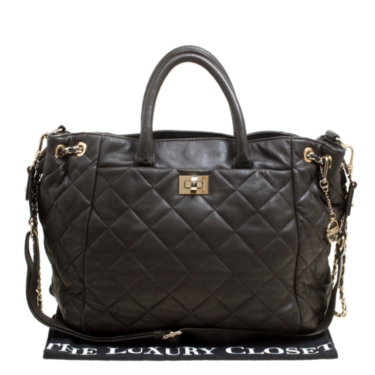 Pre Owned DKNY Military Green Quilted Leather Tote