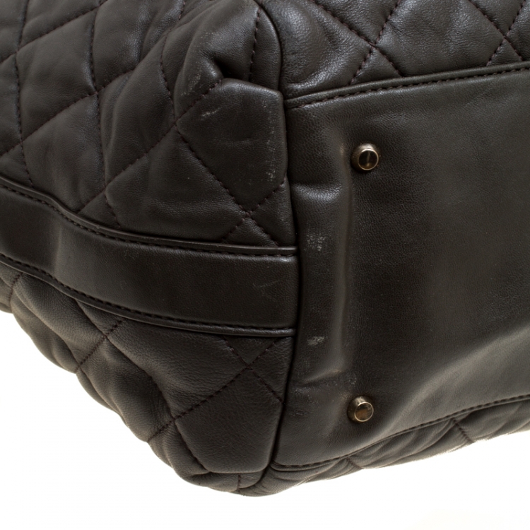 Pre Owned DKNY Military Green Quilted Leather Tote