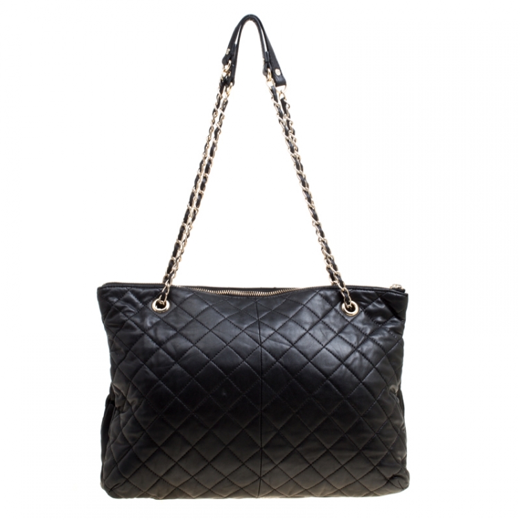مملوكة مسبقًا DKNY Black Quilted Soft Leather Shoulder Bag
