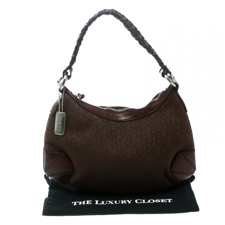 مملوكة مسبقًا DKNY Brown Signature Canvas and Leather Shoulder Bag