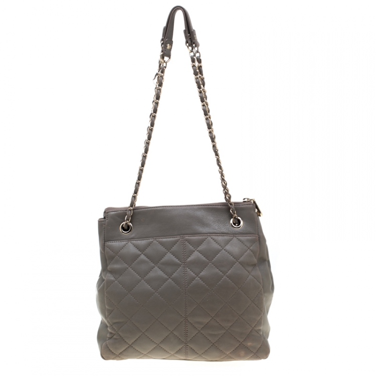 Pre Owned DKNY Beige Quilted Leather Chain Shoulder Bag