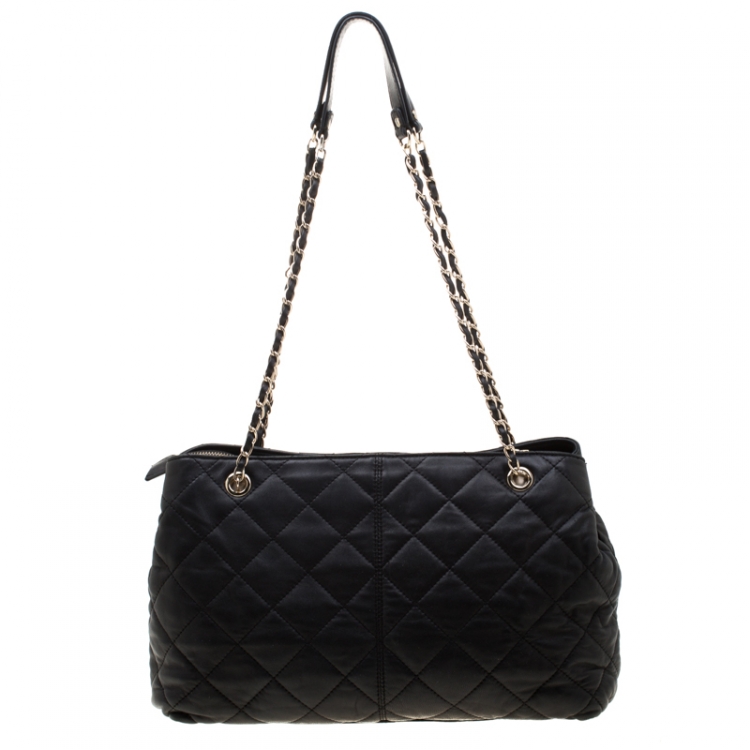 Pre Owned DKNY Black Quilted Leather Tote