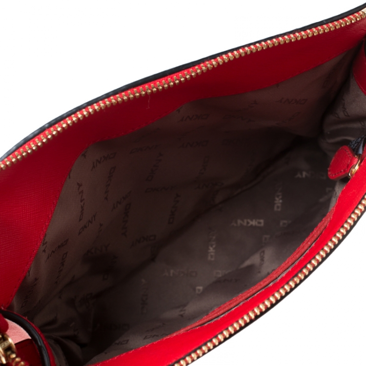 مملوكة مسبقًا DKNY Red Leather Crossbody Bag 