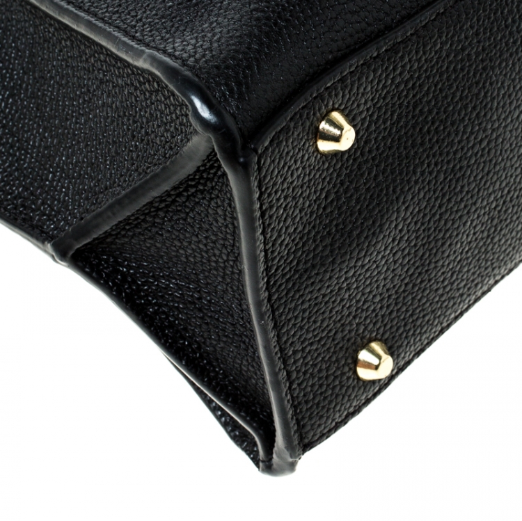 مملوكة مسبقًا DKNY Black Leather Mini Chelsea Crossbody Bag 