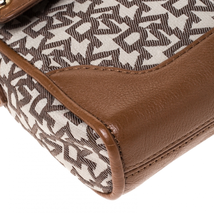 Pre Owned Dkny Brown/Beige Monogram Canvas Flap Chain Shoulder Bag